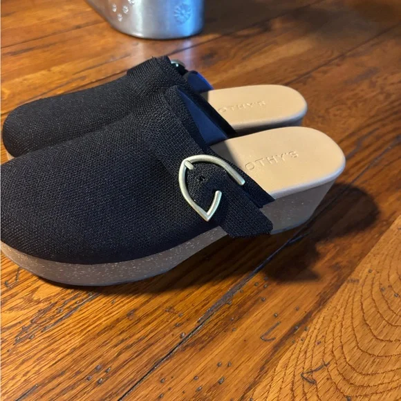 Rothy's Black clogs - Picture 3 of 5